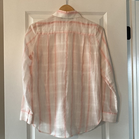 White House Black Market size 4 button down shirt long sleeves lightweight - Picture 6 of 11